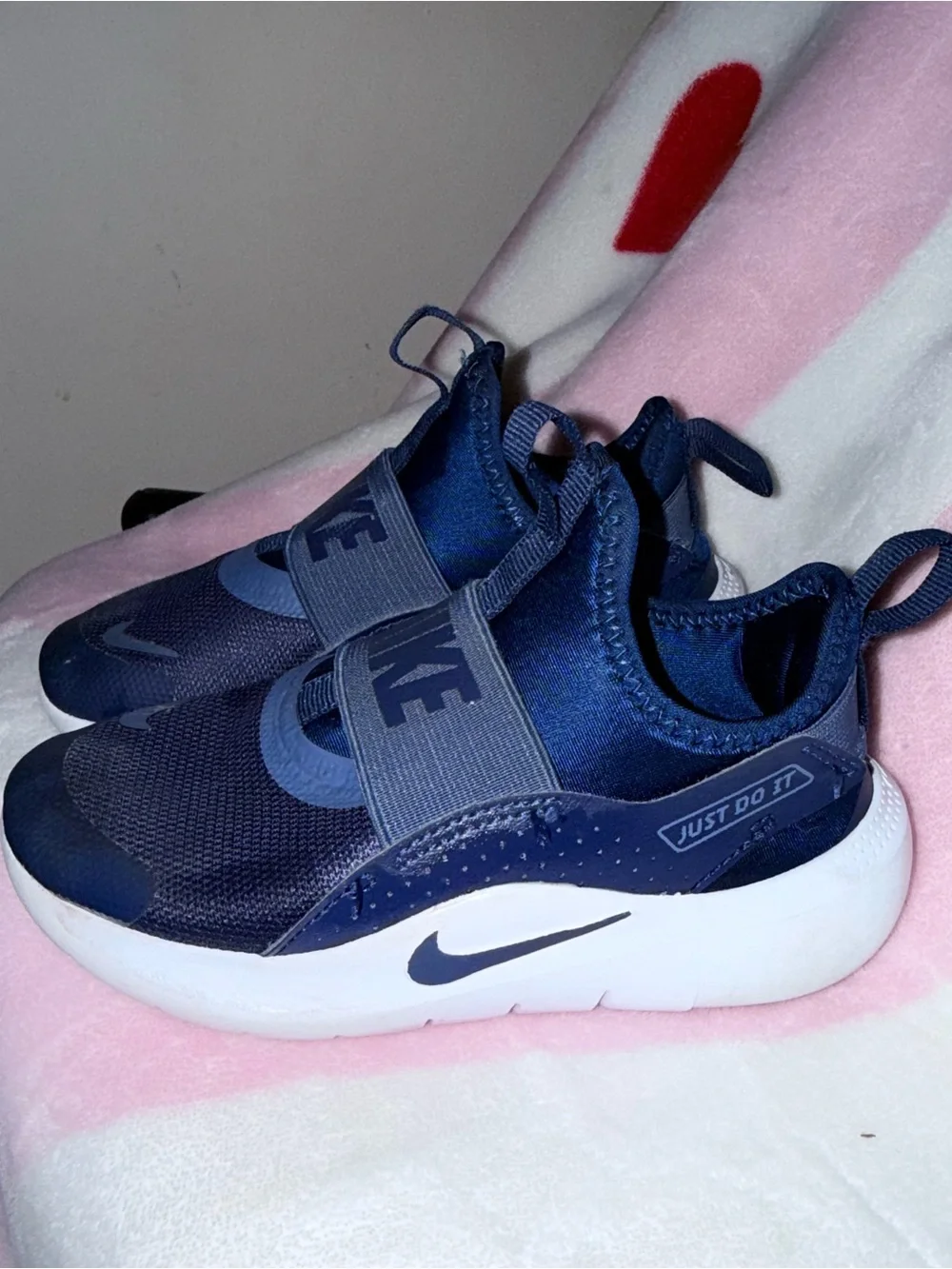 Nike Flex Runner 4 in Midnight Navy, Size 11.5C